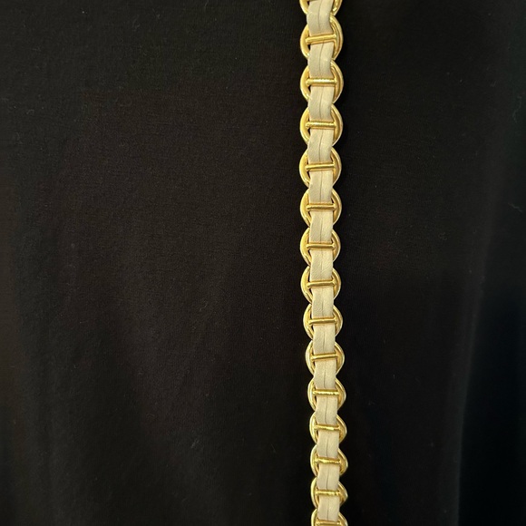 Nine West Handbag - Picture 4 of 11